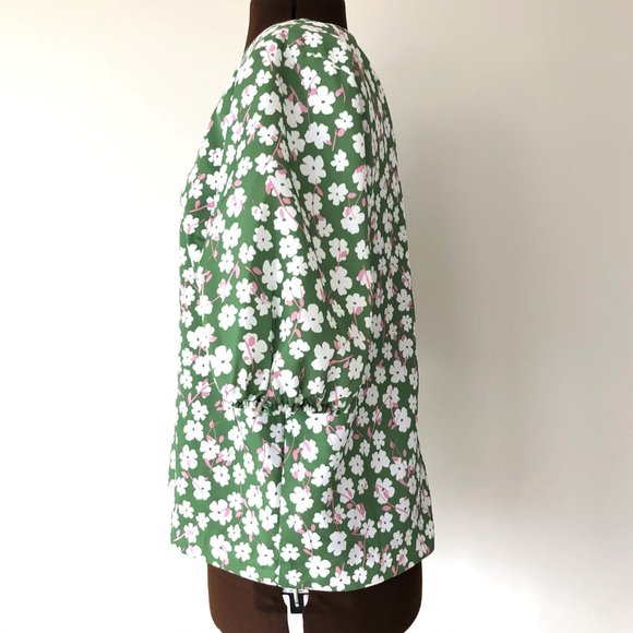 Green and Pink Floral Top with Elbow Puff Sleeves - Picture 5 of 8